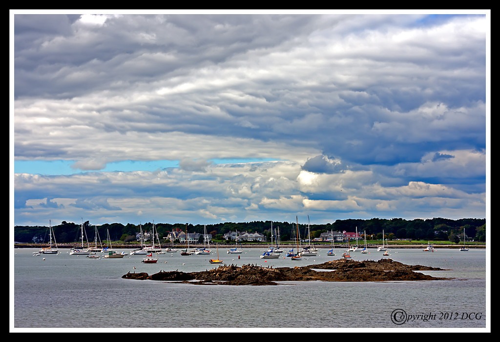 IMAGE: http://amtphoto.smugmug.com/2012Photos/New-Castle-New-Hampshire/i-dzjMgsx/0/XL/New-Castle-Harbor-09-10-01cr-XL.jpg